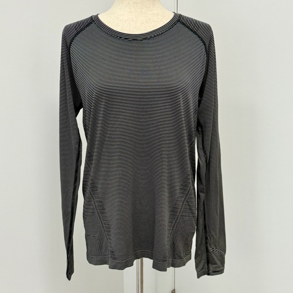 Athleta Women's XL Momentum Seamless Athleisure Top Mini Stripe Black #658514-02